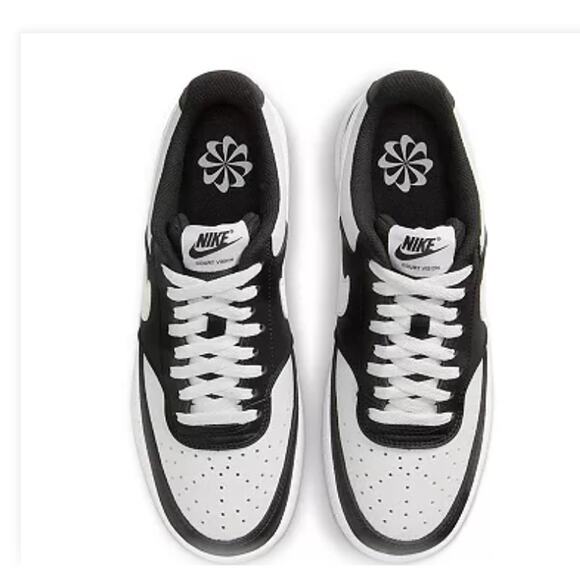 NWOT! Nike Vision Low Court Size 7.5 in Black & White - Picture 2 of 5